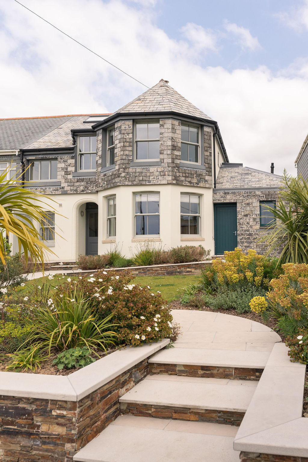 Landscaped approach to the front of Avalon