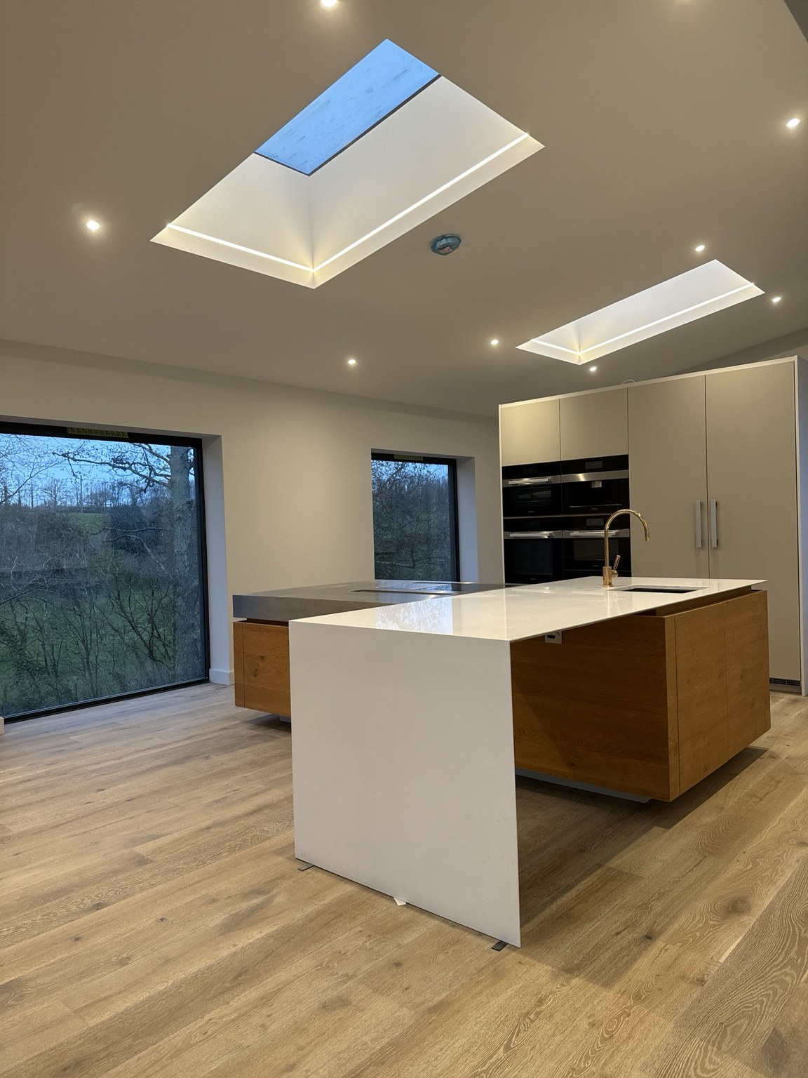 Kitchen island at Little Bodieve