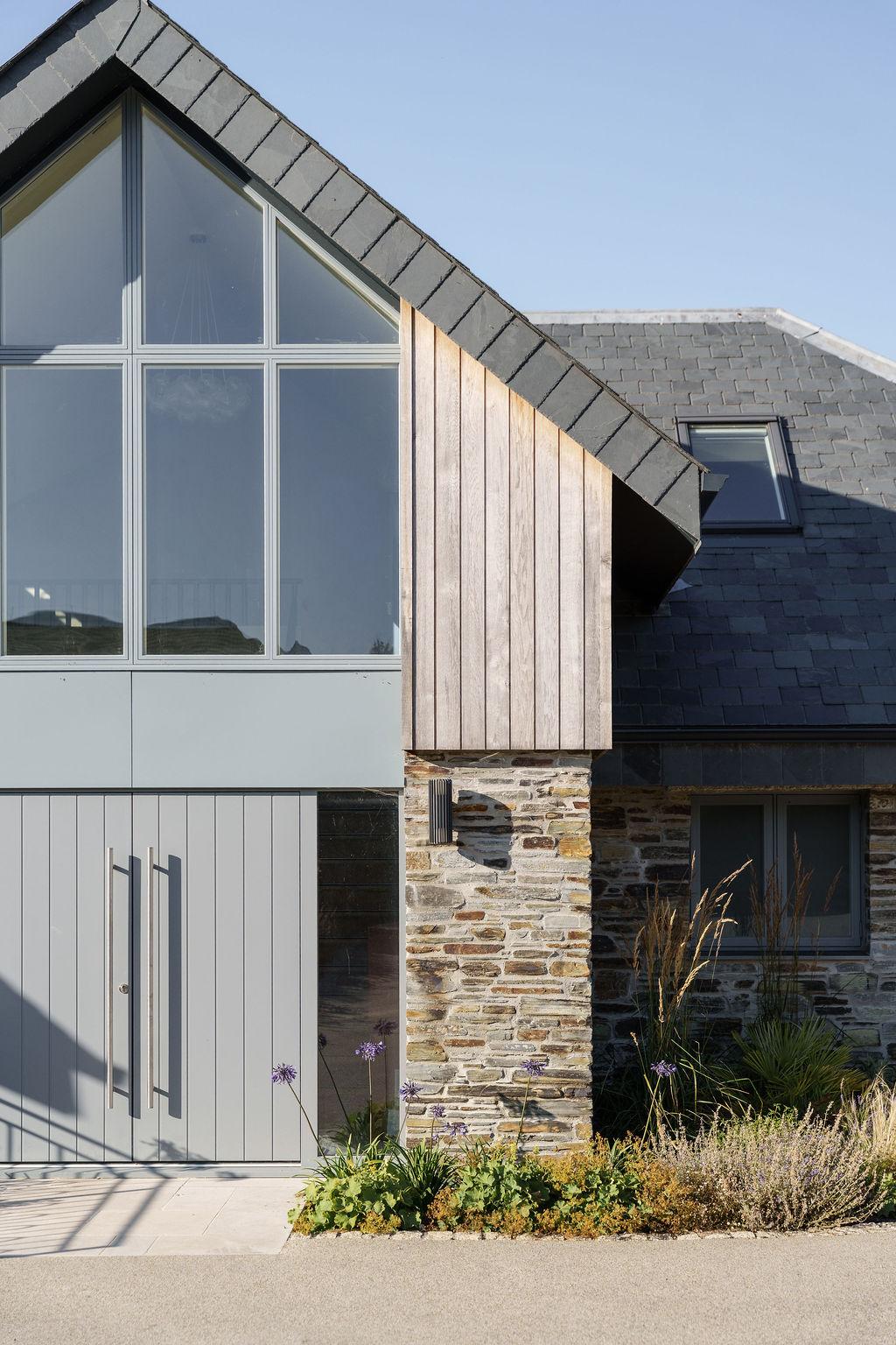 Glazed gable and oak cladding at Whimbrels